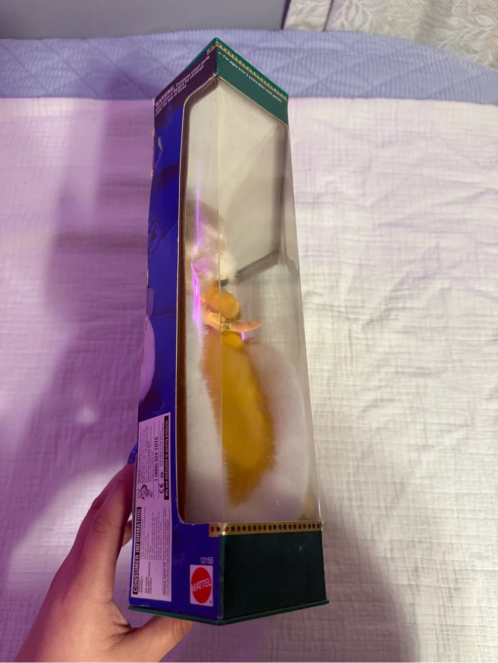 Barbie Happy Holidays 1994 Special Edition Christmas Doll NRFB Gold Dress Blonde